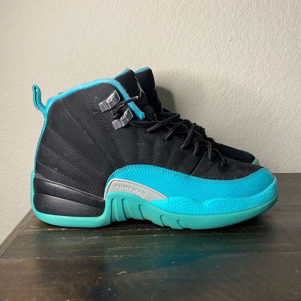 jordan 12 retro gamma blue (GS) .